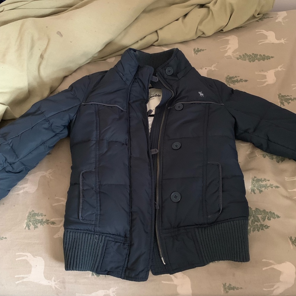 Abercrombie navy blue puffer jacket